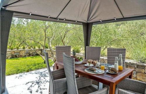 Luxury Villa,private pool, sauna,Jacuzzi,near Split - Photo 52