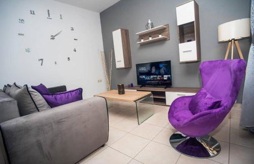 IVI'S KAVALA - Photo 3