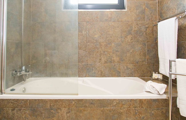 Mosteiros Beach House - Photo 39