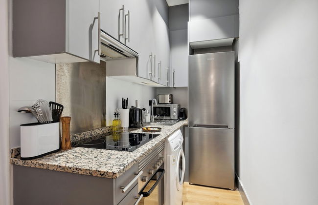 Limehome Madrid Calle de Santa Ana - Photo 56