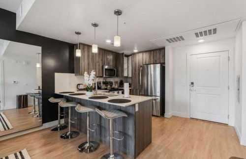 Modern 1BR w Parking, Near Temple Square & Delta Center - Foto 15