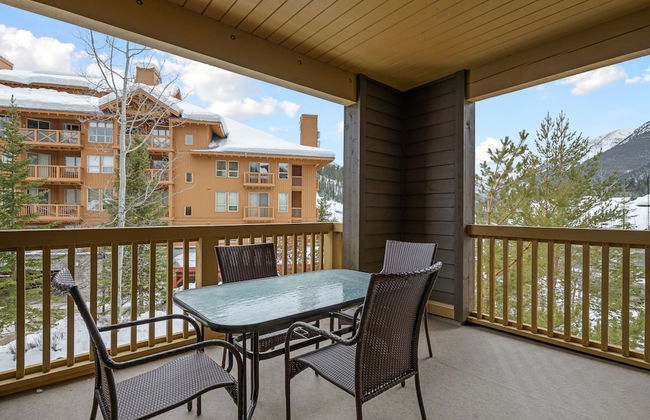 SPACIOUS 2-Br 2-Ba | Ski In/Out | Pool & Hot Tubs | in Heart of PANORAMA RESORT - Photo 21