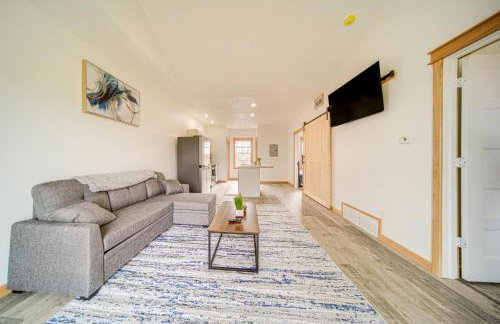4 Mi to Lake Erie: Condo w/ Golf Course Views! - Foto 1