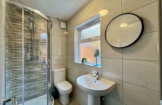 St Michael House - Photo 34