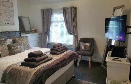 Stunning 2-Bed House in Macclesfield Cheshire - Foto 8