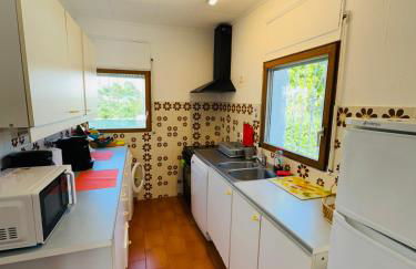 Exclusiva casa con vistas despejadas al mar y piscina privada - Foto 15