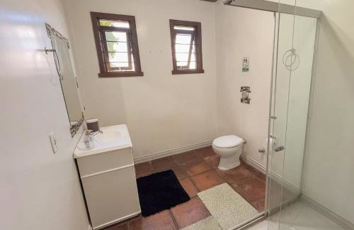 Casa com Vista, Lareira e Churrasqueira na Serra - Foto 29