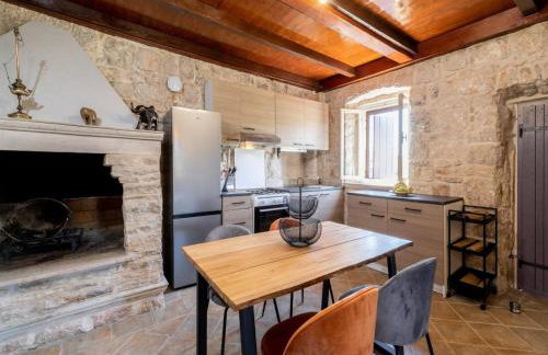 Stone House Prapatna-Two Bedroom Holiday Home with Swimming Pool - Foto 9