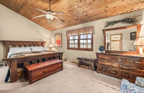 Family-Friendly 5BR House by the Lake - Foto 35