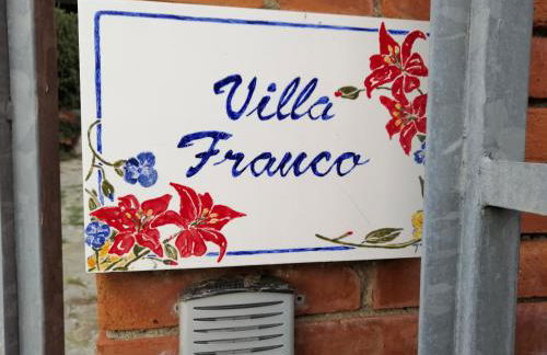 Franco house with pool - Foto 27