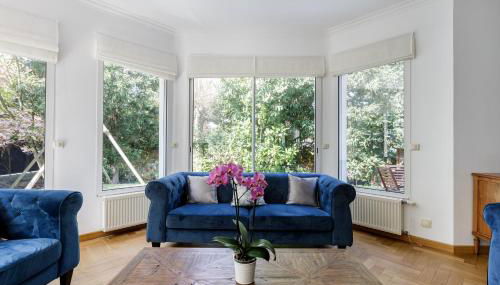 Villa Stella - 10 chambres - 5 salles de bains - Château de Versailles à pied - Foto 3, Garden view