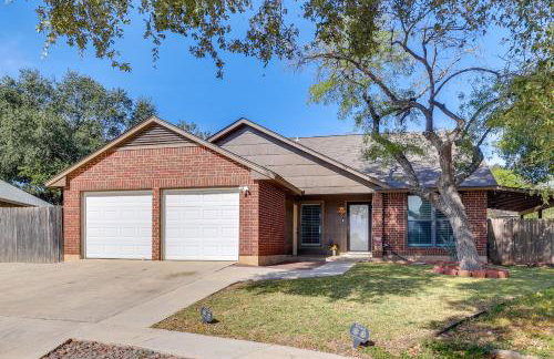 Private Pool and Hot Tub Dog-Friendly Live Oak Home - Foto 32