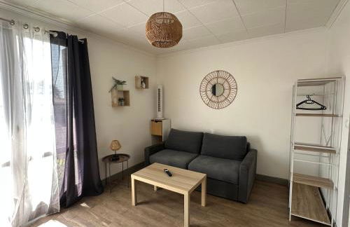 STUDIO meublé à proximité gare-Wifi - Foto 2