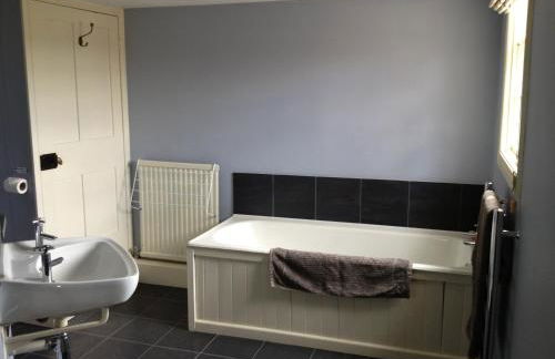 Duken Courtyard Cottage Self Catering Holiday Cottage in Glorious Countryside - Foto 9