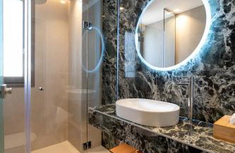 Minotaur's Rest - Luxury Residences with Free Private Parking, near Port & Airport - Foto 61