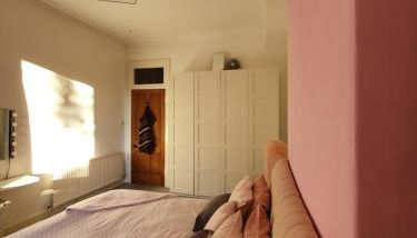 The Flat with the Pink Door - Foto 3