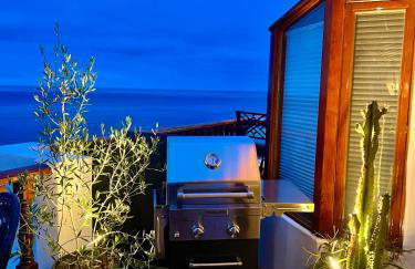 Hillside villa w ocean views, pool & hot tub - Foto 12