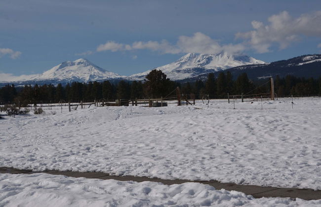 The Three Sisters Walk to Downtown Sisters - Foto 21