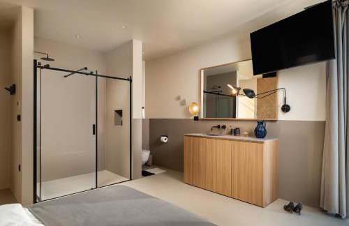 Villa bOx in Central Istria for 14 persons with wellness, 54 m2 heated pool, & kids playground - Foto 35