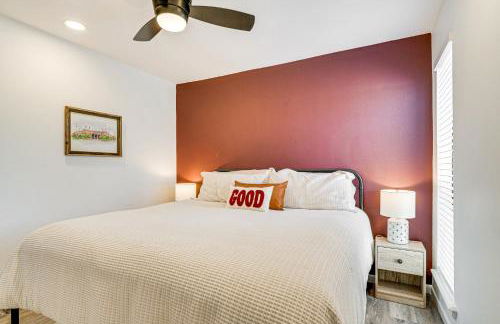 Convenient Bryan Townhome with Patio Less Than 3 Mi to AandM! - Foto 22