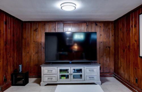 Harrisonburg Hidden Gem Across from JMU & Hotspots - Foto 45