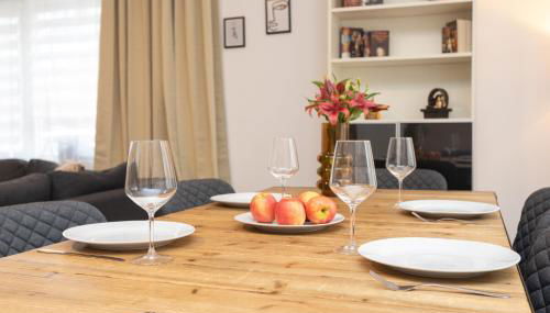 Stadthaus mit 2 Schlafzimmern & Wohnzimmer mit Kamin - Kostenloser Privat-Parkplatz auf dem Grundstück - Foto 3