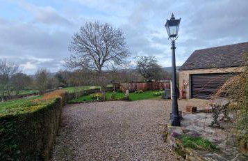 Henberry first floor cosy apartment - Photo 2