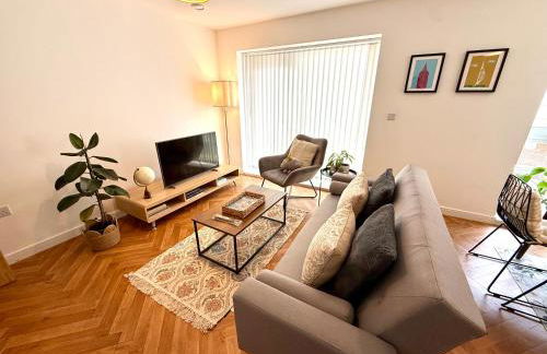 Issara Apartments 41 - Great location & Private Parking - Foto 8