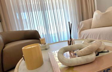 N K Suite - Design Boutique Stay with City view - Foto 6