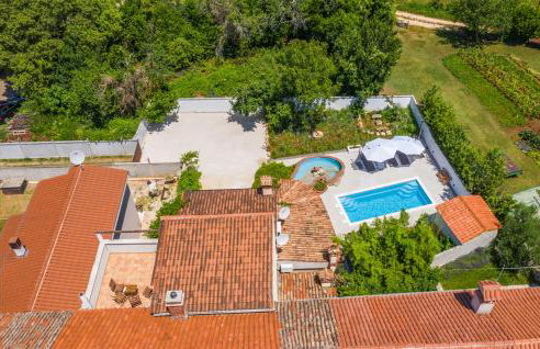 4 Bedroom Lovely Home In Veliki Vareski - Foto 15