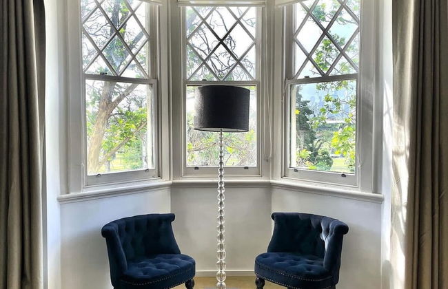 Spacious St Kilda Escape - Parking and City Views - Foto 8