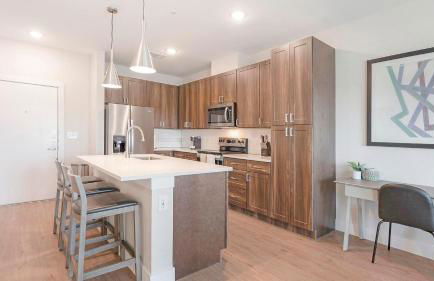 Landing Beautiful 2BD Gym Pool - Foto 39