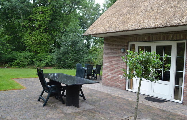 Rustic Villa w/ Shared Pool - Photo 23