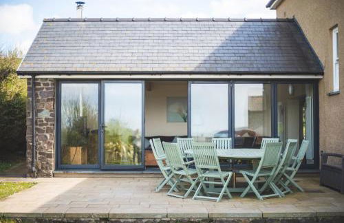 Heddwch - Beach House in Heart of Broad Haven for 14 - Photo 26