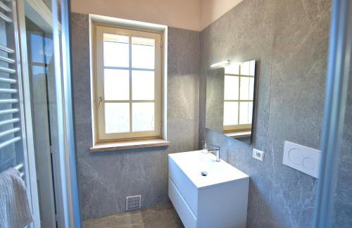Cozy 2BR Mountain Escape - Molazzana - Foto 52