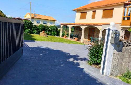 CASA AREALBA Casa con piscina muy cerca de las playas de San Xurxo y Doniños - Foto 5