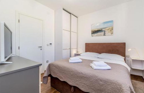 3 Bedroom Gorgeous Home In Linardici - Photo 30