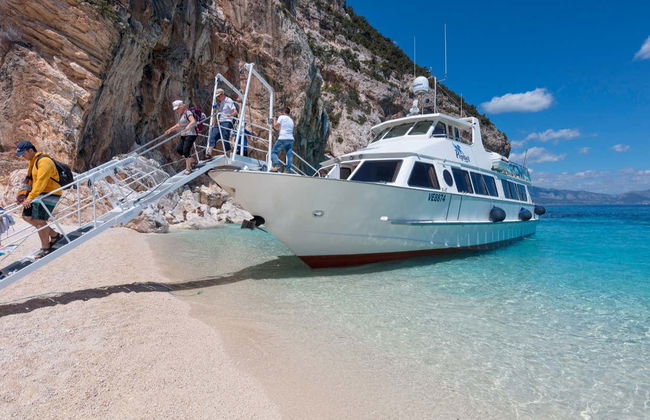 Giro in barca nel Golfo di Orosei - Foto 6