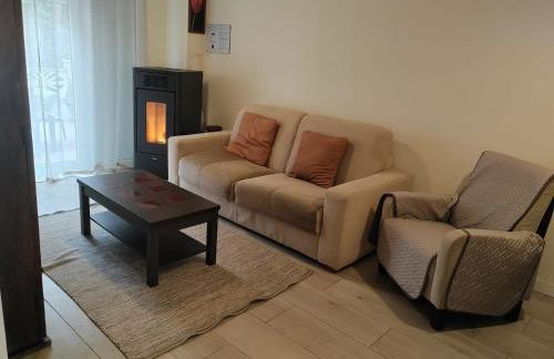 La Casita de Noe con vista al Pantano de San Juan - Foto 2