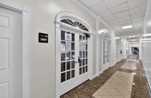 Lux Mins To Atrium Health & Charlotte Airport - Foto 26