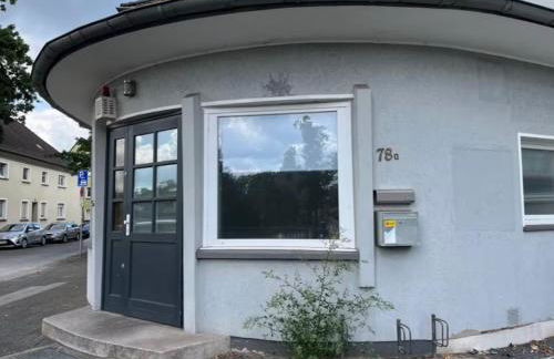 Rundes Bungalow mit guten Anbindungen - Photo 1