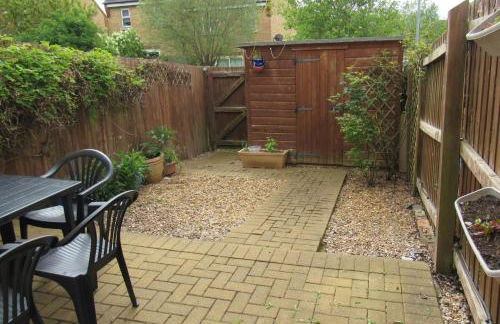 St Kats Mews 4 bed with parking - Foto 13