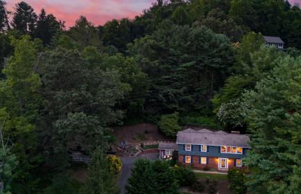 Asheville Sunset 10min to Asheville + Ping Pong - Foto 89