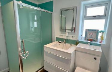 Seaspot is a 1 bed annex ground floor apartment at stunning Broadsands Beach nr Brixham! - Foto 8