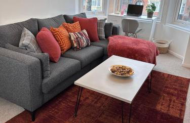 Cosy 2 bed flat, Wi-Fi Netflix, Free Parking - Foto 1