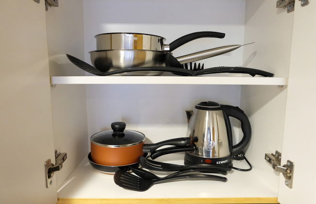 Big Size with City View @ 3BR Lexington Apartment - Photo 11