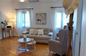 Pelekas loft - Photo 1