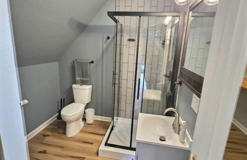 Sleeps 30+ • 10BR Mansion •Events • Bar • Backyard - Foto 38