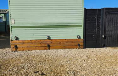 Ruth's Refresh Shropshire Country Retreat with Private Hot Tub & Stunning Views - Foto 29