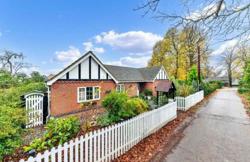 Sizeable 4 bed property on Huntingdon Ring road - Foto 27